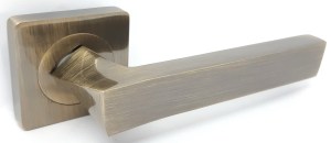 Ручка дверна KEDR R08-157 AB (бронза)